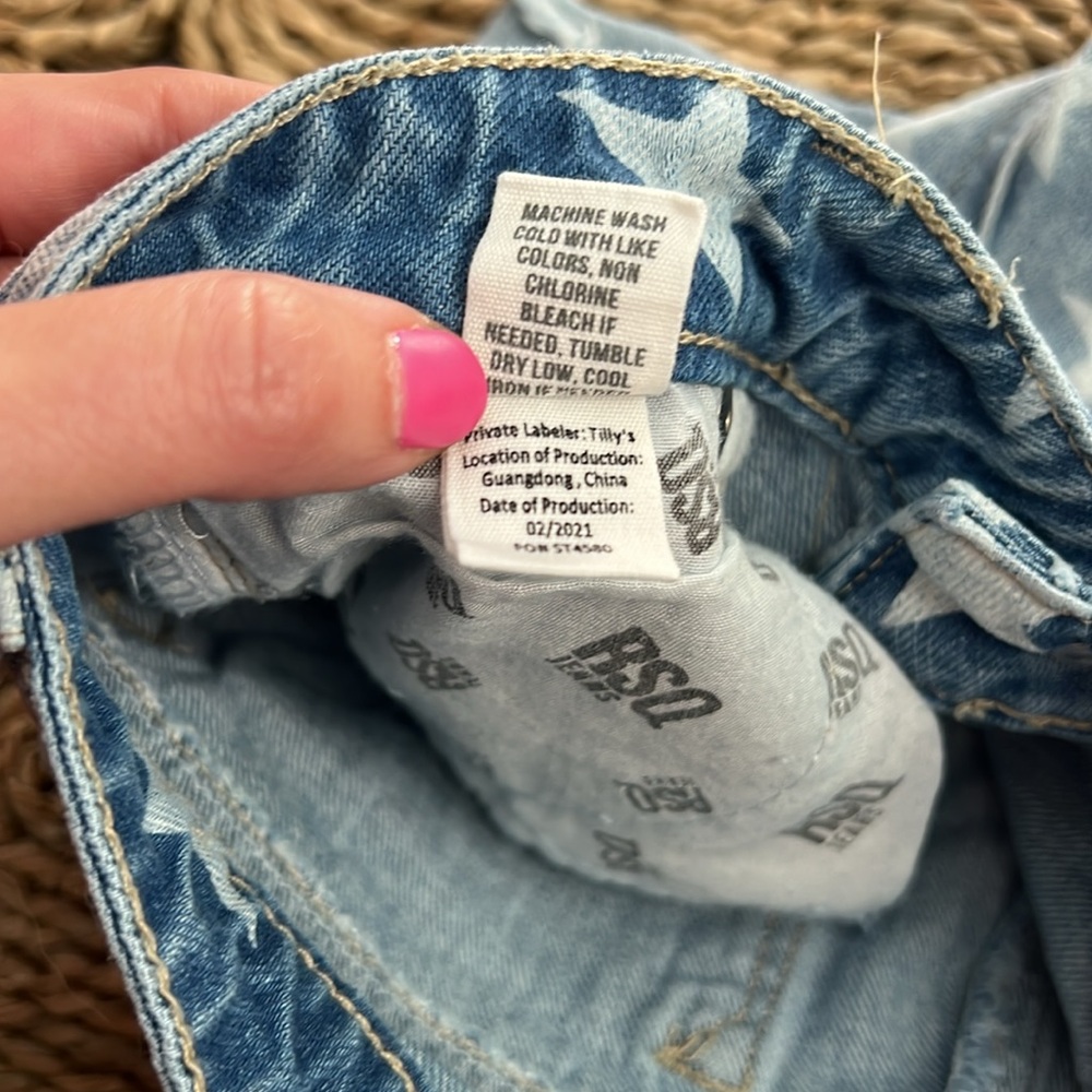 RSQ Collective Star Print Girls Denim Shorts • Size 14 - Picture 9 of 10